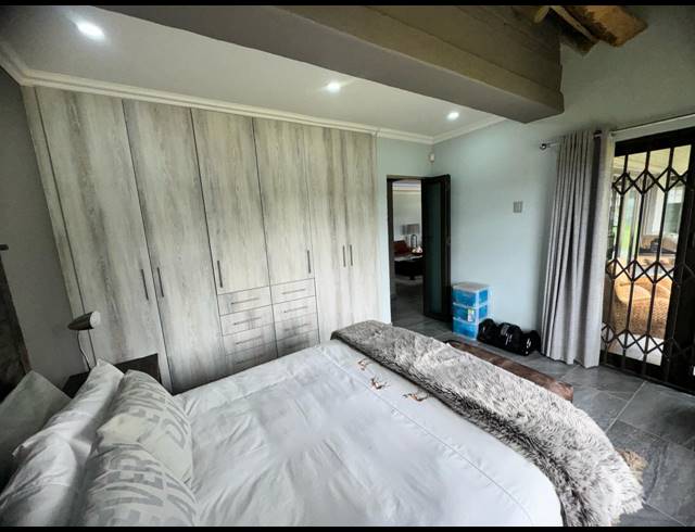 2 BEDROOM HOUSE TO LET IN PROTEA RIDGE